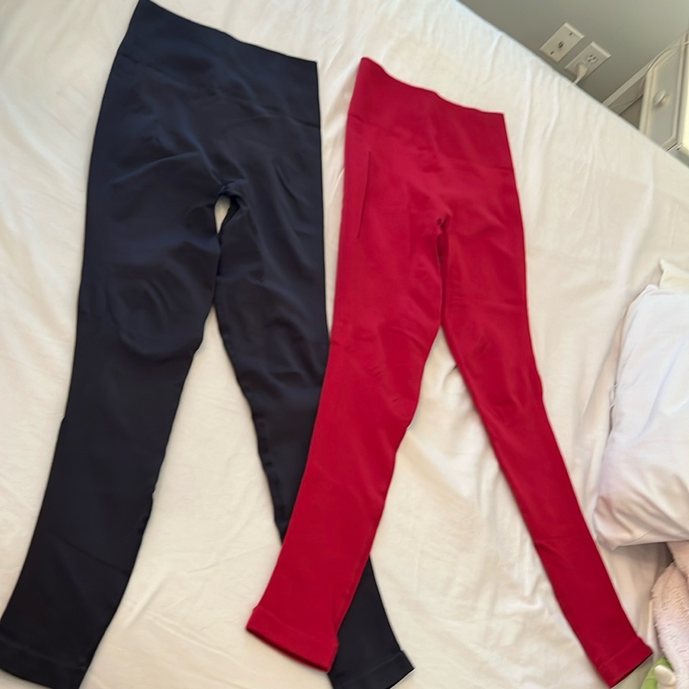 Lululemon leggings SELLING 2 FOR 1 PRICE